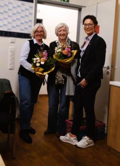 Danke f&uuml;r die lange Unterst&uuml;tzung! Wir verabschieden Karin Kleweken und Hedwig Janning. 